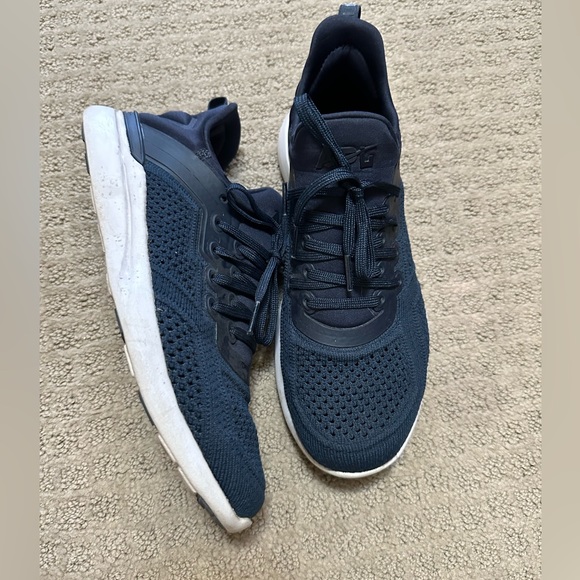 APL Women’s TechLoom Breeze - Picture 3 of 7